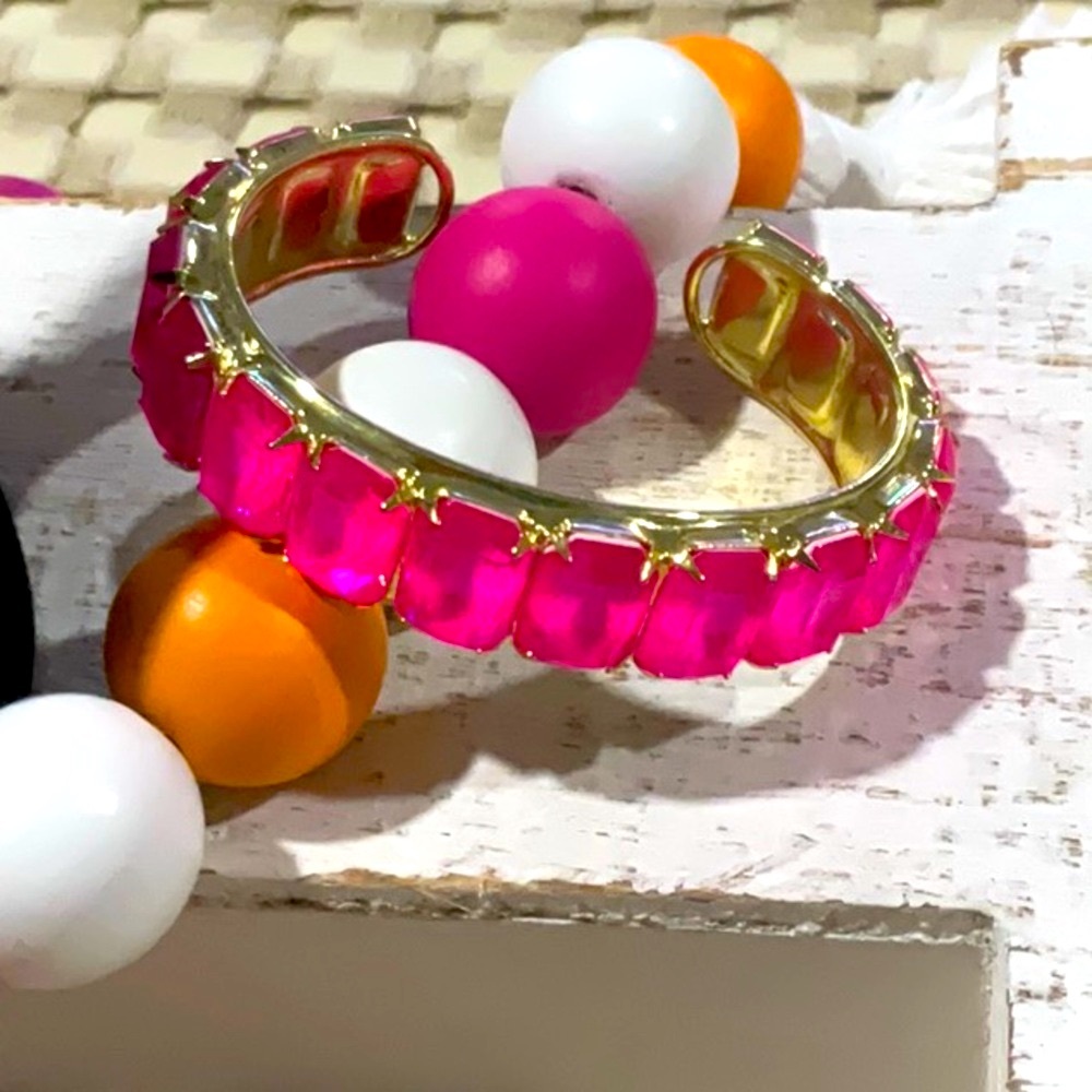 🎄Sale! Sorrelli Electric Pink and Gold cuff Bracelet-Bundle and save!